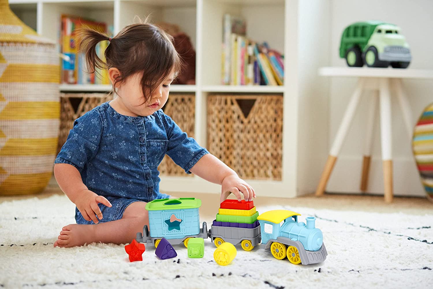 Green Toys: Stack & Sort Train (TNSS-1460