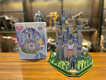 University Games U08550 Disney Cinderella Castle