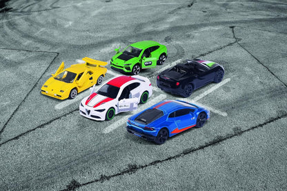 Majorette 212053178 Italian Dream Cars Gift Box-Features Five Premium Model Vehicles from Fiat, Alpha Romeo, and Lamborghini