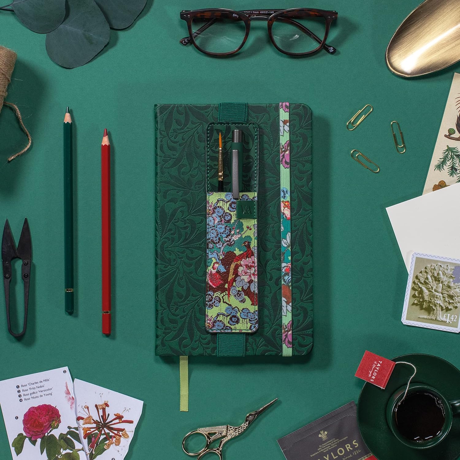 IF V & A Bookaroo Pen Pouch Sundour Pheasant, Green