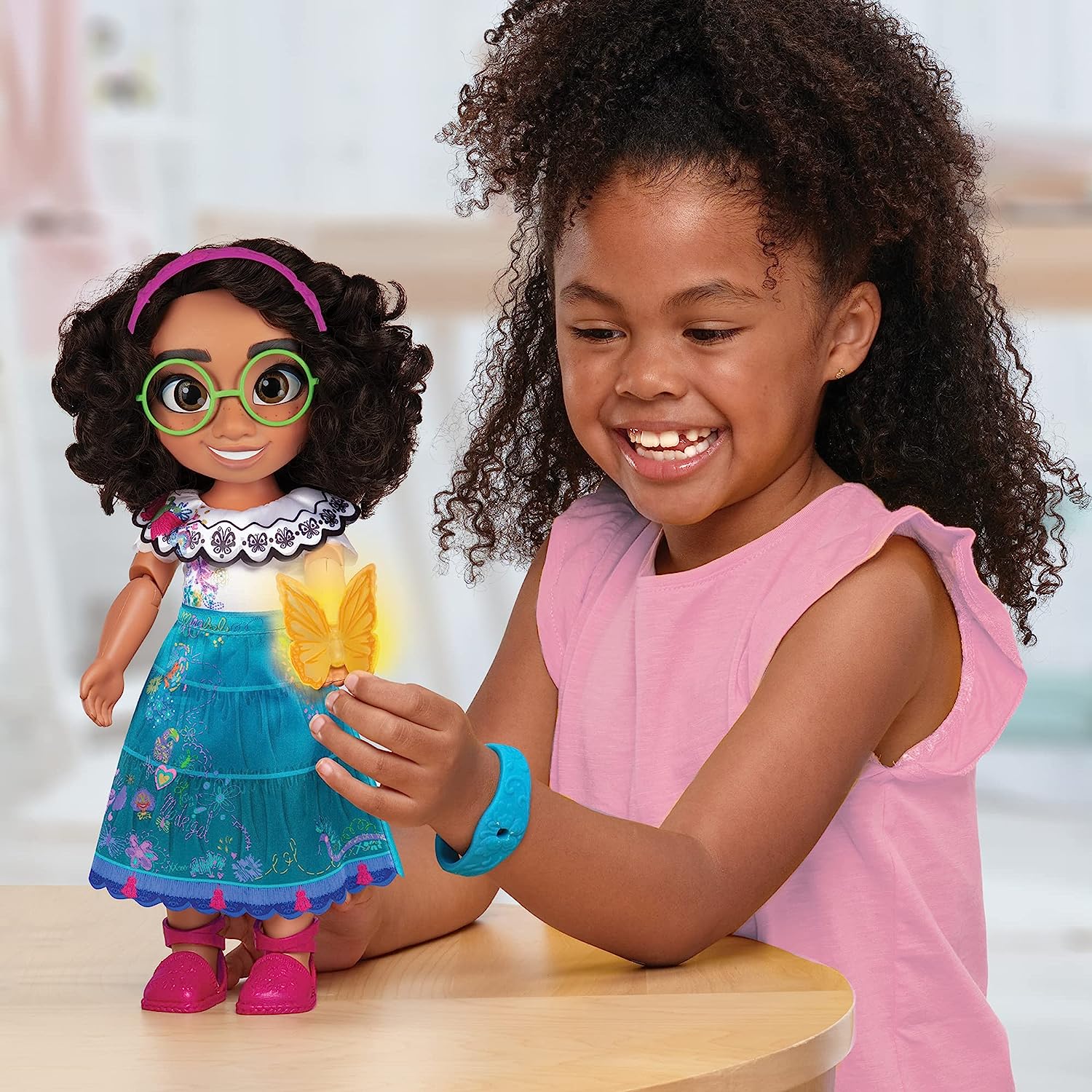 Disney Encanto Feature Mirabel Doll, Mirabel Says Over 15 Film-Inspired Phrases and Sings, Includes Mirabel Doll, Magic Glowing Butterfly and Bracelet For Added Play