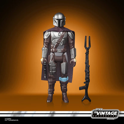 Hasbro Star Wars Retro Collection The Mandalorian (Beskar) Toy 9.5-cm-Scale Star Wars: The Mandalorian Collectible Action Figure, Accessories, Multicolor, F4456