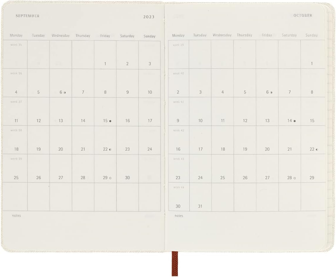 Moleskine Weekly Planner 2023, 12-Month Diary, Limited Edition Alice In Wonderland, Weekly Planner with Hard Cover and Elastic Closure, Pocket Size 9 x 14 cm, Colour Orange