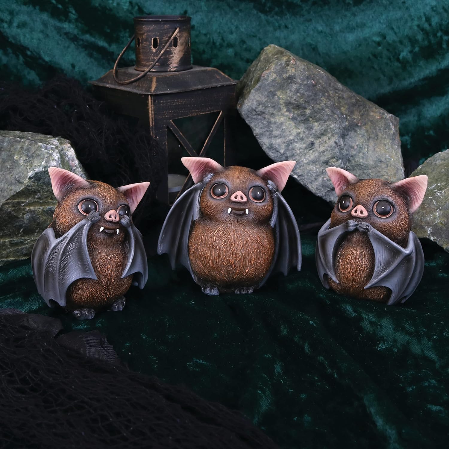 Nemesis Now B4473N9 Three Wise Bats - Figura Decorativa (8,5 cm), Color marrón