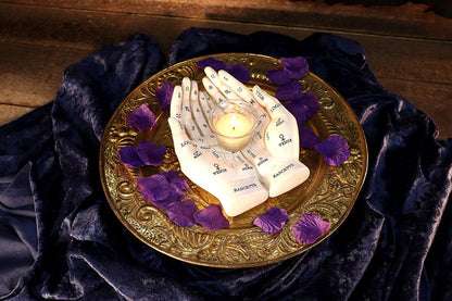 Nemesis Now Palmist's Guide White Chiromancy Hands Candle Holder, 22..3cm