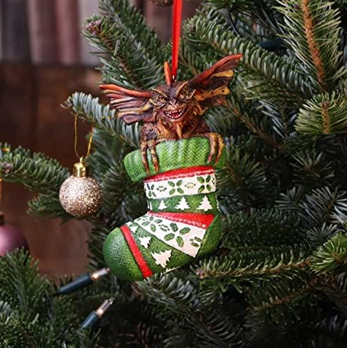 Nemesis Now Gremlins Mohawk in Stocking - Adorno Decorativo para Colgar (12 cm), Color Verde