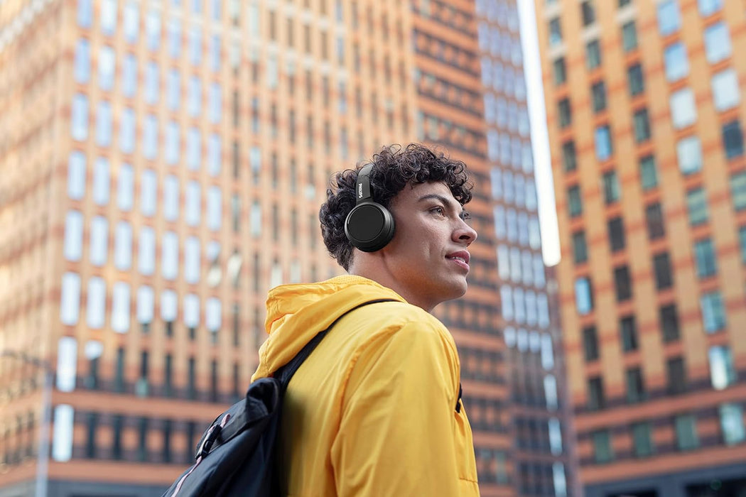 PHILIPS On-Ear Headphones H4205BK/00 with Bass Boost Button (Bluetooth, 29 Hours' Playback Time, Quick Charging Feature, Noise Isolating, Flat Folding), Matte Black