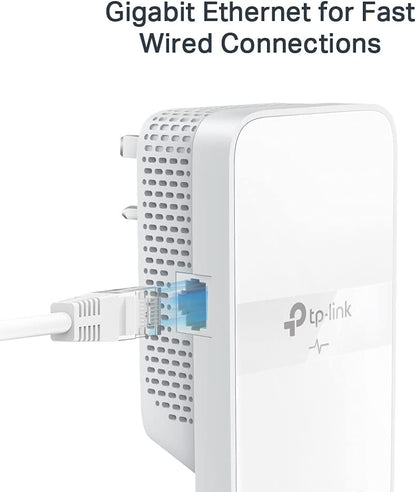 TP-Link AV1000 Gigabit Passthrough Powerline ac Wi-Fi Kit, Dual Band Speed Up to 1200 Mbps, Wi-Fi Extender/ Booster, Wi-Fi Auto-Sync, No Configuration Required (TL-WPA7617