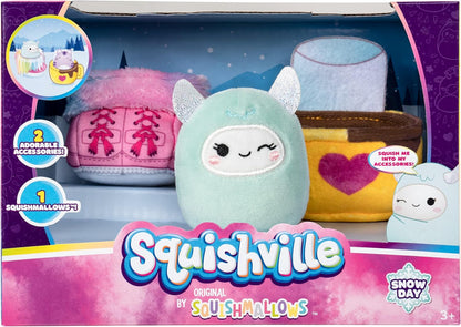 Squishville SQM0317 Juego de Accesorios para día de Nieve, Botas de 2 Pulgadas y Juguetes de Peluche de Cacao para niños, Multicolor