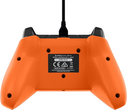 PDP Officially Licensed Microsoft: Wired Controller - Atomic Carbon + 1 Month Xbox Live (Xbox Series X/S