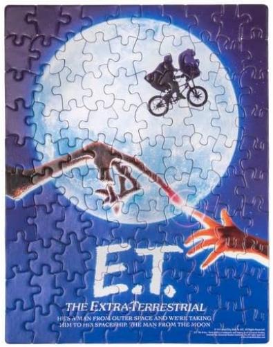 Fizz Creations E.T. The Extra-Terrestrial Shaped Mug & Jigsaw Puzzle. Includes 440ml Capacity 3D Ceramic Mug and 100 Piece E.T. Jigsaw Puzzle. Officially Licensed Universal Classics Merchandise.
