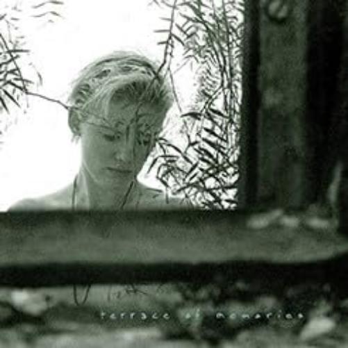 Terrace Of Memories (grey/green)