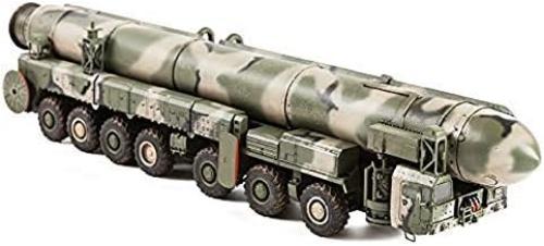 Zvezda 500785003-1:72 Topol M Rocket Launcher