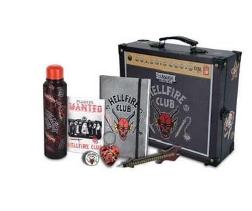 SCIFI PLANET- STANGER Things 4 (Hellfire Club) Set DE Regalo Premium Merchadising, Color Black (Pyramid GP86010