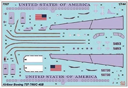 Zvezda 500787027 500787027-1:144 Boeing 737-700 / C-40 Plastic Construction Kit Model Kit Assembly Kit for Beginners Detailed, White/Blue