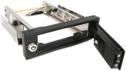 StarTech.com 5.25in Trayless Hot Swap Mobile Rack for 3.5in Hard Drive - Internal SATA Backplane Enclosure - Lockable drive bay (HSB100SATBK