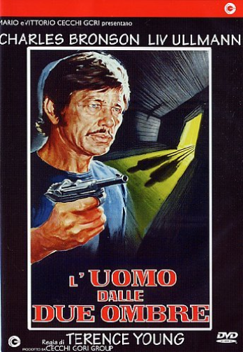 L'Uomo Dalle Due Ombre