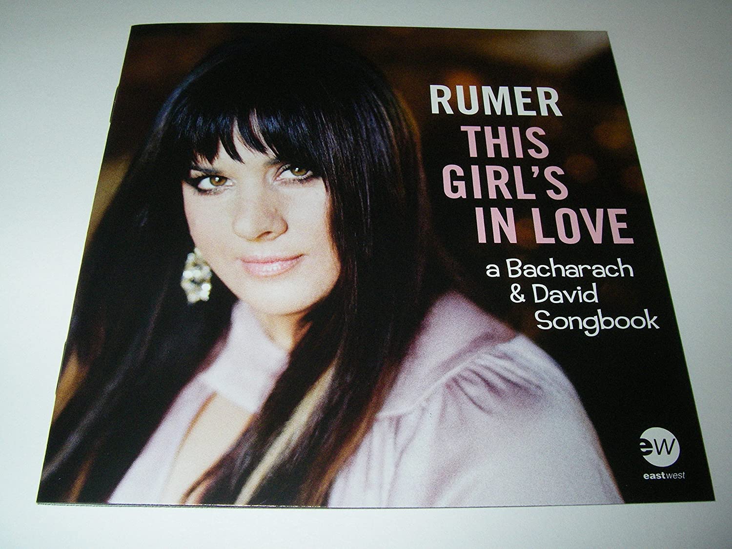 This Girls In Love : A Bacharach & David Songbook