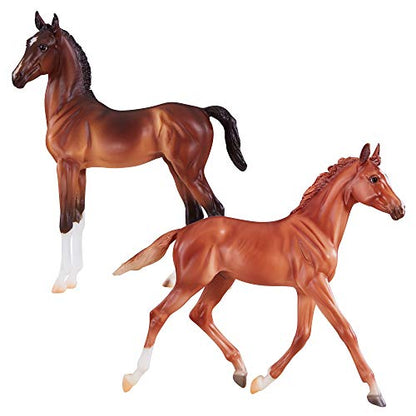 Figures - Breyer - Thoroughbred & Hackney Horse Foals /Toys