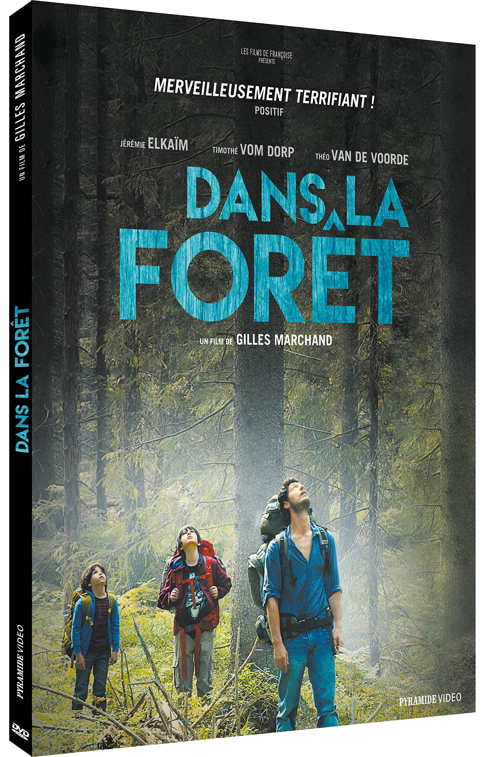 dans la forêt