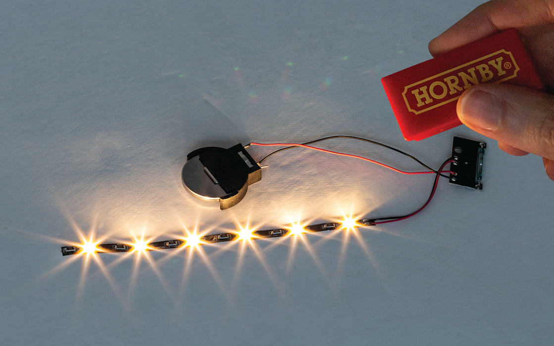 Hornby Maglight for 4/6 Wheel Coaches