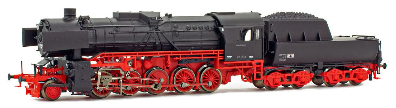 Arnold - DR, heavy steam locomotive BR 42 with 3 front lights, period III