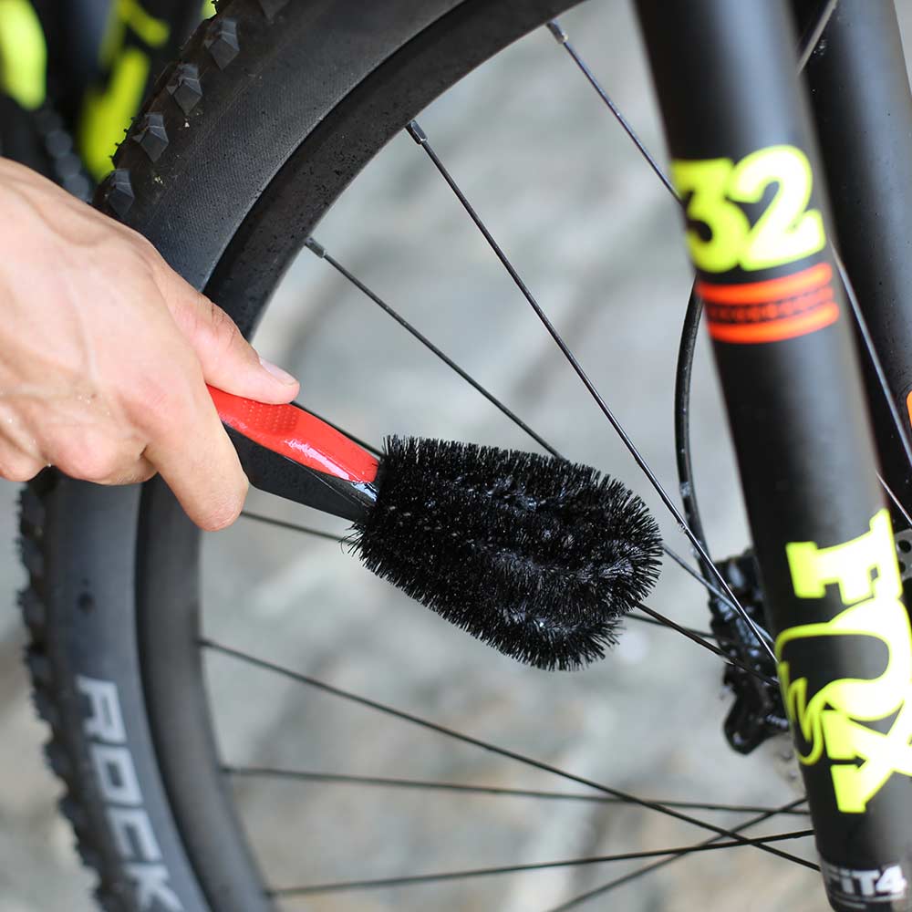 ‎Brush