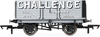 Hornby R60193 7 Plank Wagon, Challenge Coal Company - Era 3 Freight Wagons