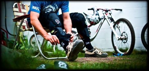 Race Face Flank Leg D30&trade; Guard M