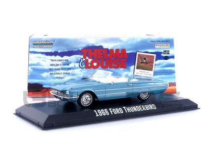 Greenlight 86617 Thunderbird Miniature car from The Collection, Blue/White