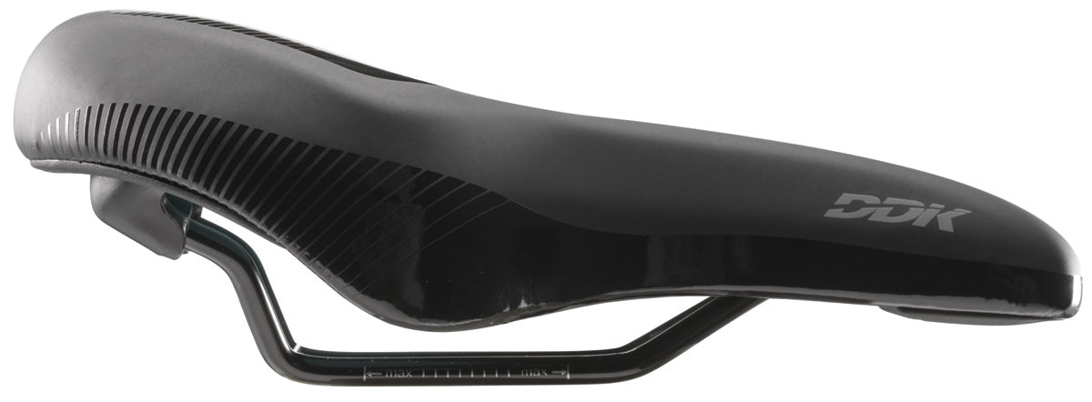 DDK Saddles: D-123MF - Comfort Plus Unisex City/Trekking Saddle in Black-BLACK