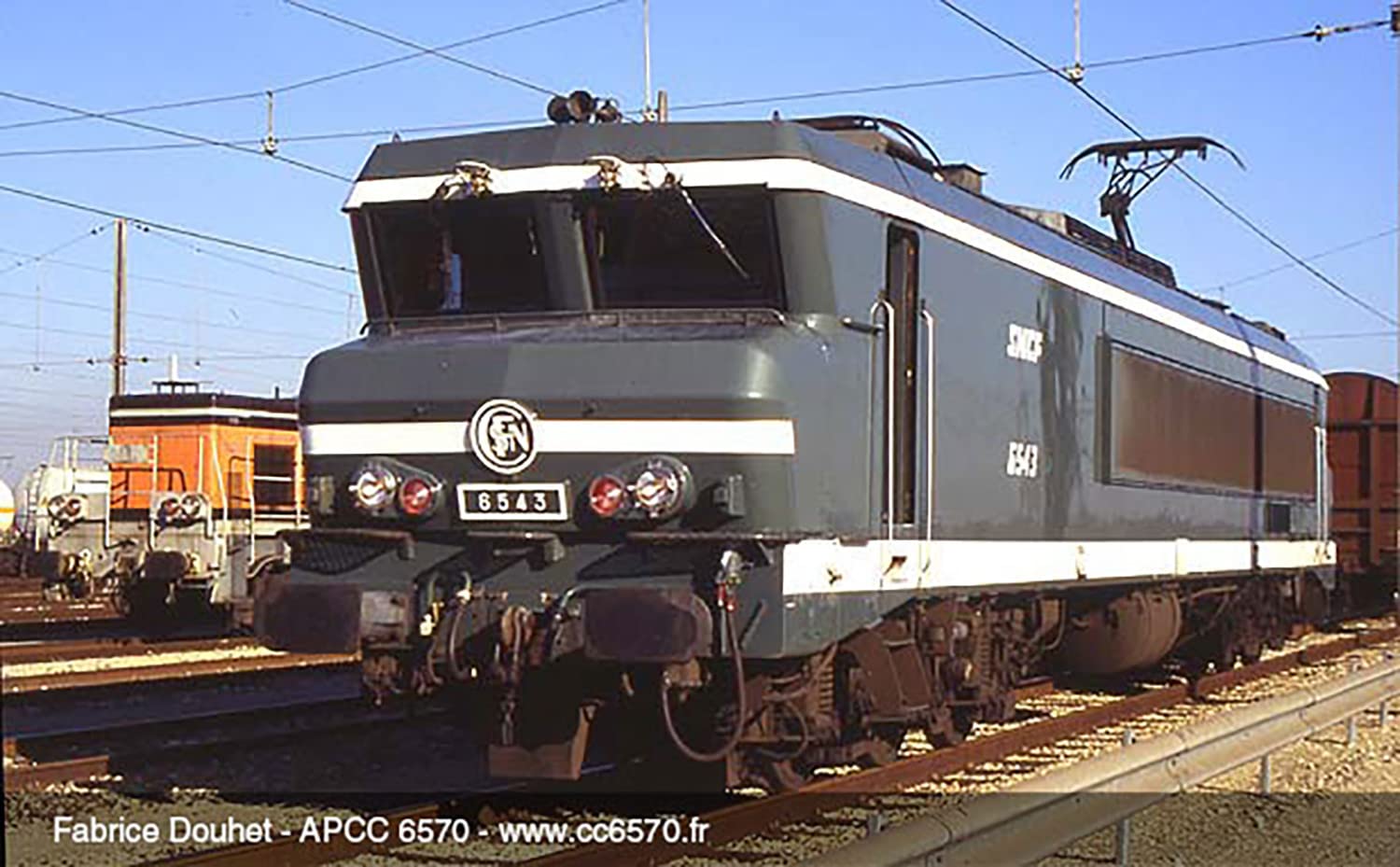 Jouef HJ2426 SNCF CC6543 Green Electric Locomotive IV, Various, 1:87 Scale HO Gauge