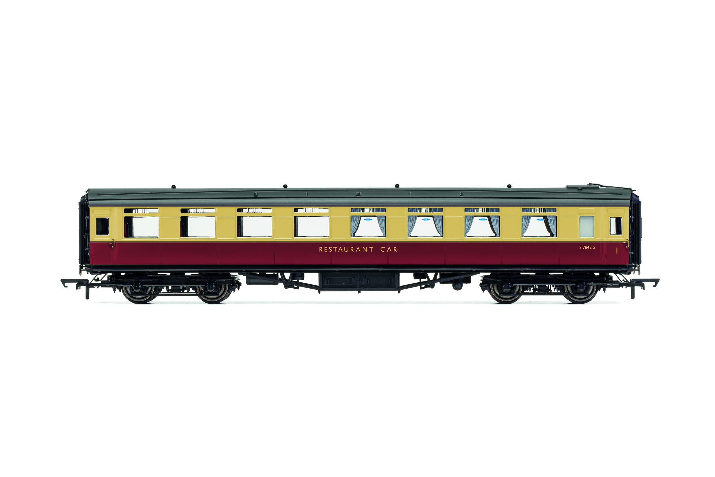 BR, Maunsell Dining Saloon First, S 7842 S - Era 5. Coaches & Coach Packs. Maunsell Coaches