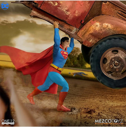 Mezco Superman One:12 DC Comics Man of Steel Detailed Plastic Action Figure Manufacturer
