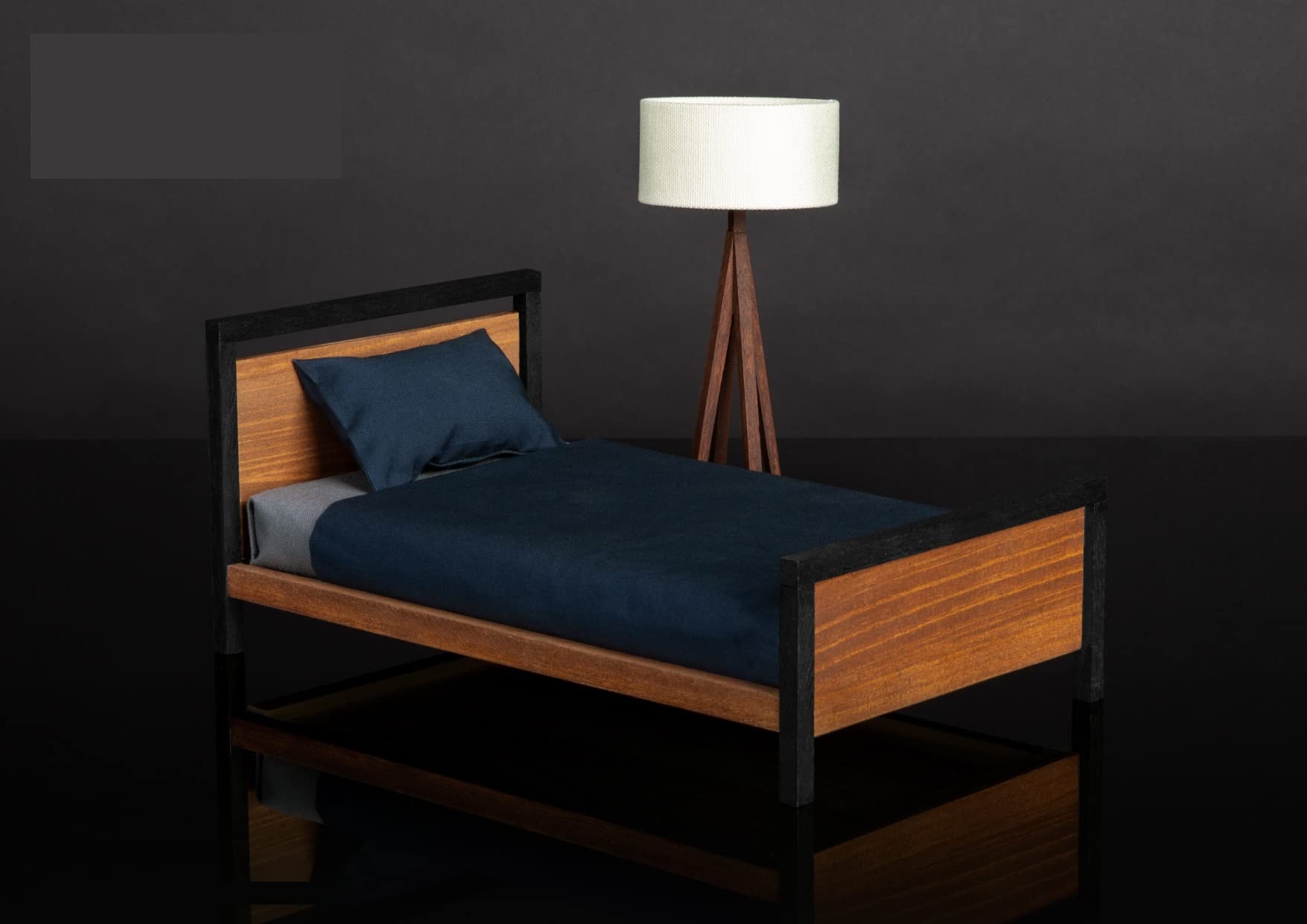 Beast Kingdom - Diorama Props DP-002 Single Bed Set Figure Accessory