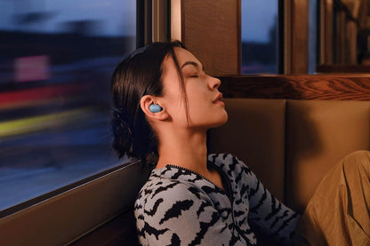 Xiaomi Redmi Buds Essential, HD Sound Quality, Bluetooth 5.2, 18 Hour Battery Life, IPX4 Water Resistance, Mono/Stereo Mode, Game Mode, Clear Call (Black) Black/White