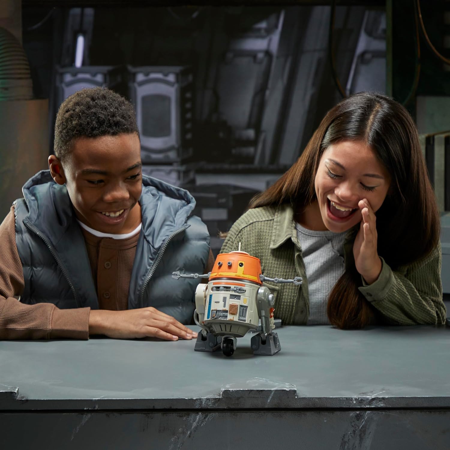 Star Wars Chatter Back Chopper, Star Wars Animatronic Toys for Children, 40+ Sound & Movement Combos