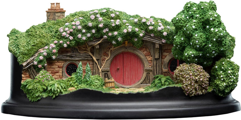 The Hobbit statuette Hobbit Hole 22 Pine Grove