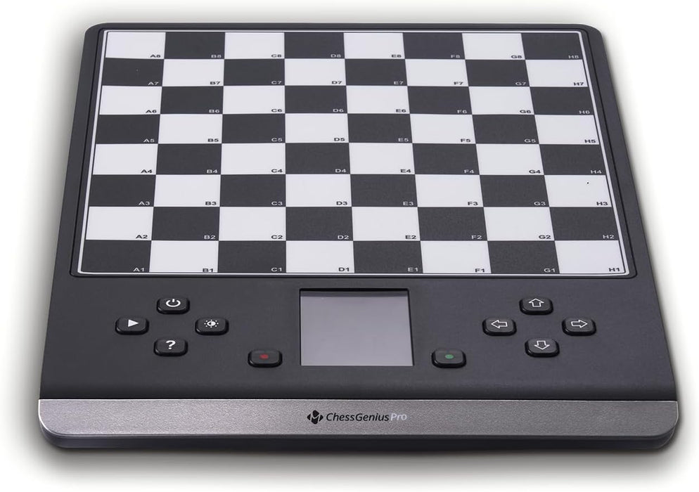 Millennium ChessGenius Pro 2024 M815 – el compañero de Juego Amigos del ajedrez