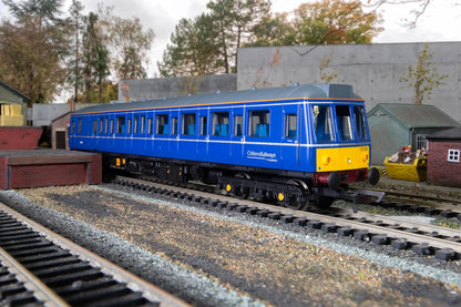 Hornby R30193 Railroad Plus Chiltern Railways, Class 121 Bubble Car, Bo-Bo, 121020 - Era 9 Railroad Model Railway
