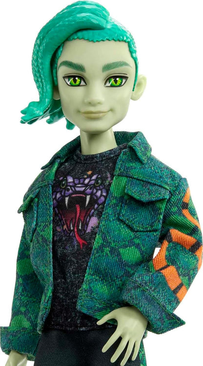Monster High Deuce Gorgon Posable Doll, Pet and Accessories, Denim Snake Jacket, Tinted Sunglasses, Kids Toys, Gift Set, HHK56 Amazon Exclusive