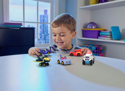 Fisher-Price DC Batwheels 1:55 Scale Toy Cars 5-pack, Bam Batmobile Redbird Kitty Snowy & Batwing, Batcast Metal Diecast Vehicles, Ages 3+, HML20