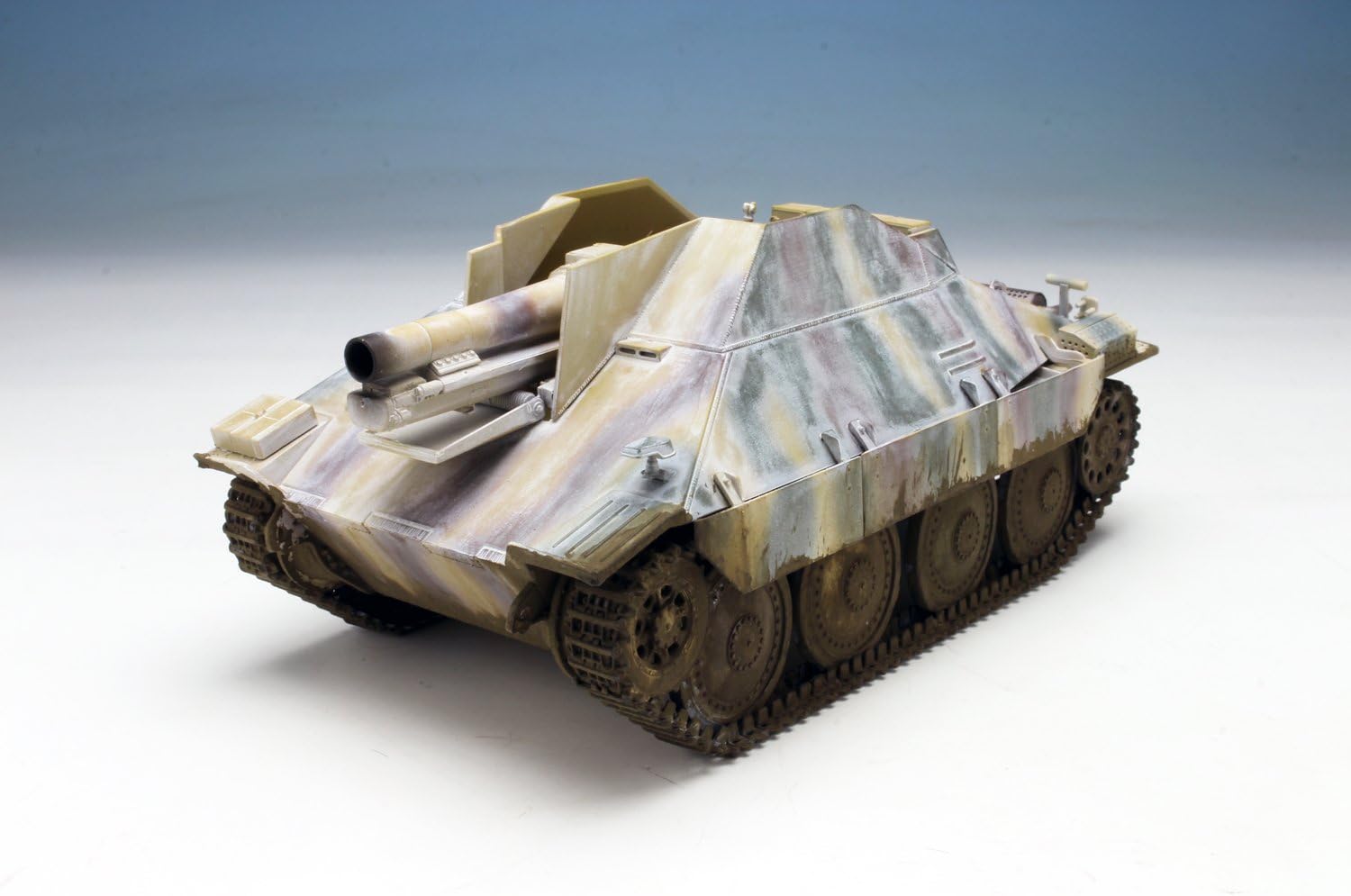Dragon Models 15cm S.IG.33/2SF AUF Jagdpanzer 38 Hetzer Smart Kit (1/35 Scale)