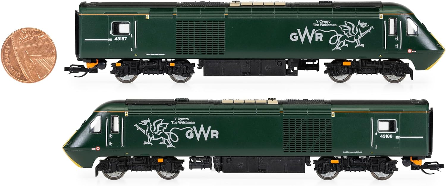 Hornby TT:120 Gauge TT3023M GWR, Class 43 HST Train Pack - Era 11 Loco - Diesel for Model Railway Sets