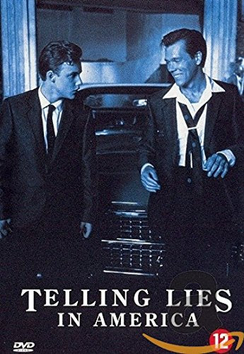 SPEELFILM - TELLING LIES IN AMERICA (1 DVD