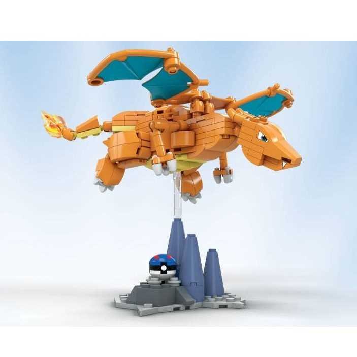 MEGA Pokémon Action Figure, Charizard Pokemon, Building Toys for Kids and Adults, Collectible Character Model with 222 Pieces and Poke Ball Pin, 10 cm Tall, Toy for Ages 8 and Up, GWY77
