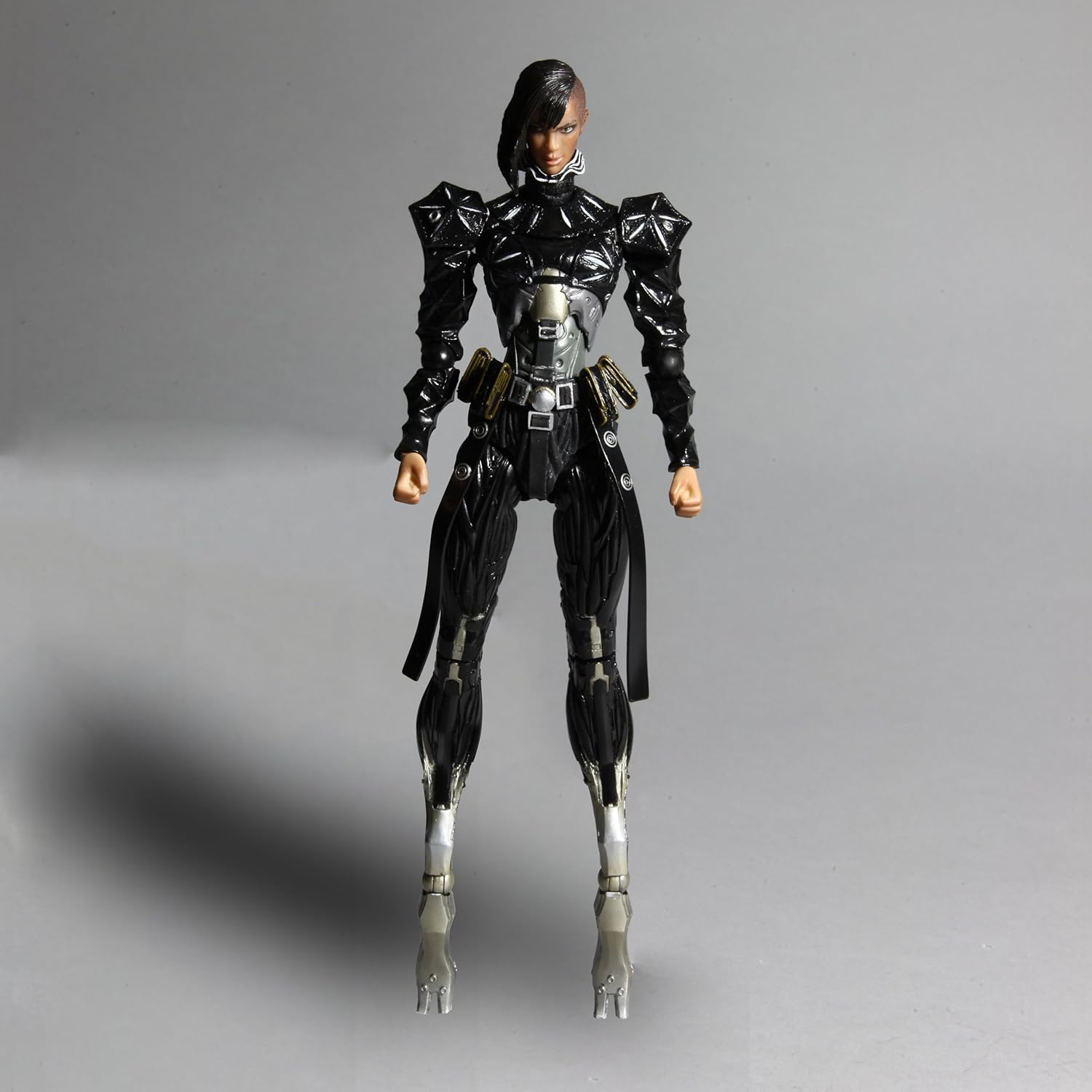 Star Images Deus-Ex Play Arts Kai Yelena Federova Action Figure