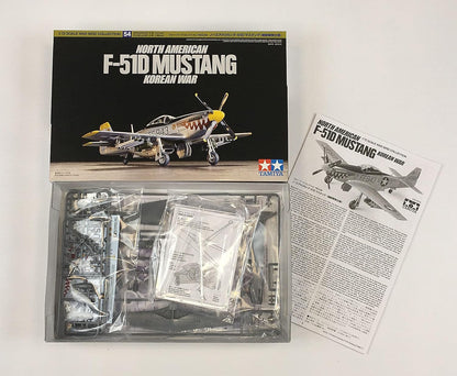 TAMIYA-F51 Mustang Korean War F-51d Kit de Modelo, Color Plateado, S (TAM60754