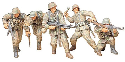Tamiya 1/35 German Front Line Infantry TAM35196 Plastic Accys Figure Sets
