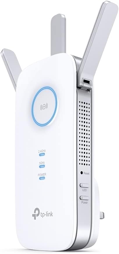 TP-Link AC1900 Gigabit Mesh Wi-Fi Range Extender/Wi-Fi Booster/Wi-Fi Repeater, 3 External Antennas, Intelligent Signal Light, Power Schedule, LED Control, Tether APP, Easy Setup, UK Plug (RE550) Wi-Fi Booster AC1900 Gigabit Port
